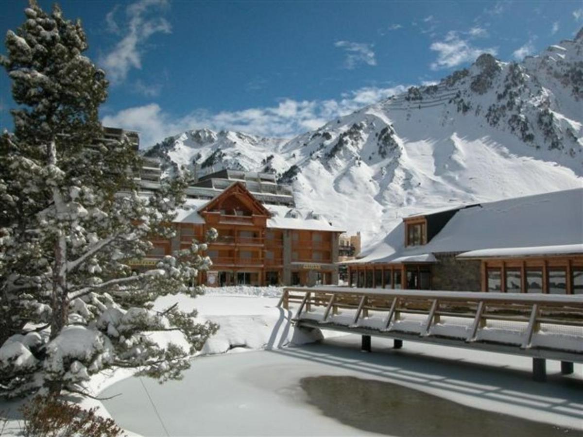 Appartement T2 Pour 4 Pers. Avec Terrasse, Piscine Couverte Et Salle De Fitness, Proche Des Pistes - Fr-1-404-199 La Mongie Eksteriør bilde